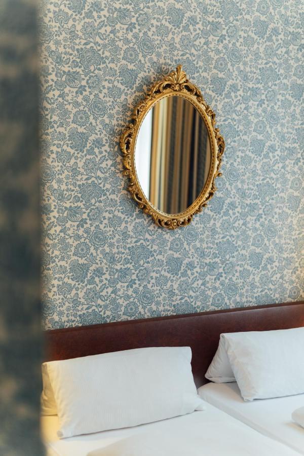 Das Kleine Hotel In Ruhiger Stadtlage 3*